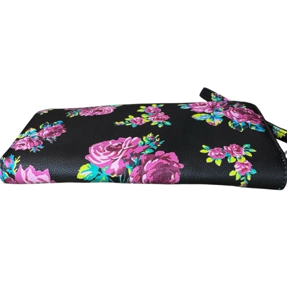 Betsey Johnson Black Floral Wallet - Picture 5 of 12